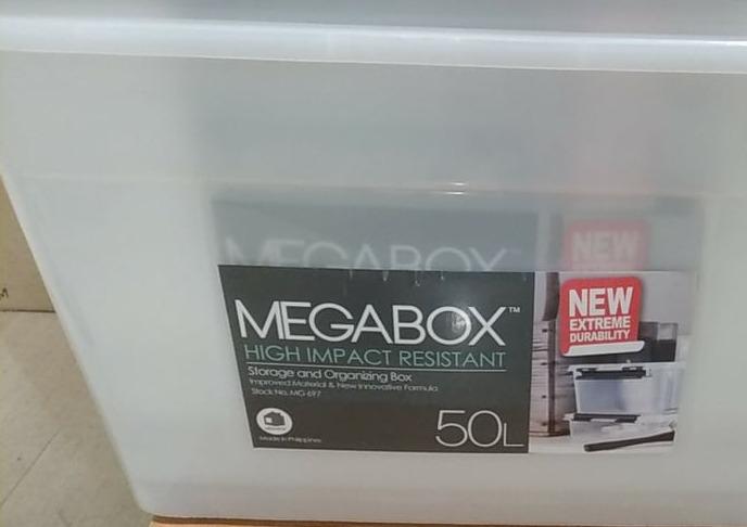 50L megabox white storage box (Category: Storage Boxes & Baskets) located in Quezon City. Submitted by uno_store (Listing ID 1159684614, Image 2). Description: 50L megabox white storage box 1 box SOLD SOLD bound to Central QC! thank you po sir Mark! till your next order po! 40L megabox storage boxes BIG box -easy to assemble -organizer -white boxes dimension(cm): 32L light - L55xW38.5xH23.5 - P 685 40L - L82.0 / W41.5 / H16.0 - P 685 others: dime