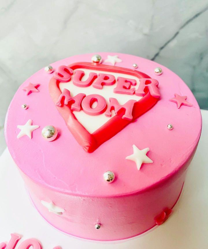 Super Mom Cake | bakehoney.com