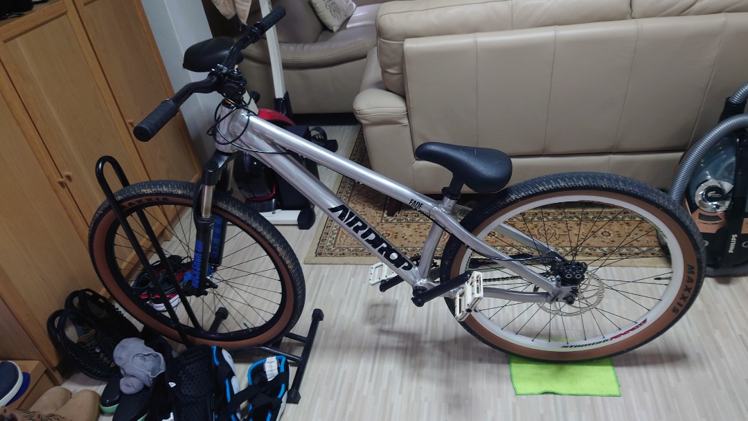Airdrop dirt jump sale bike