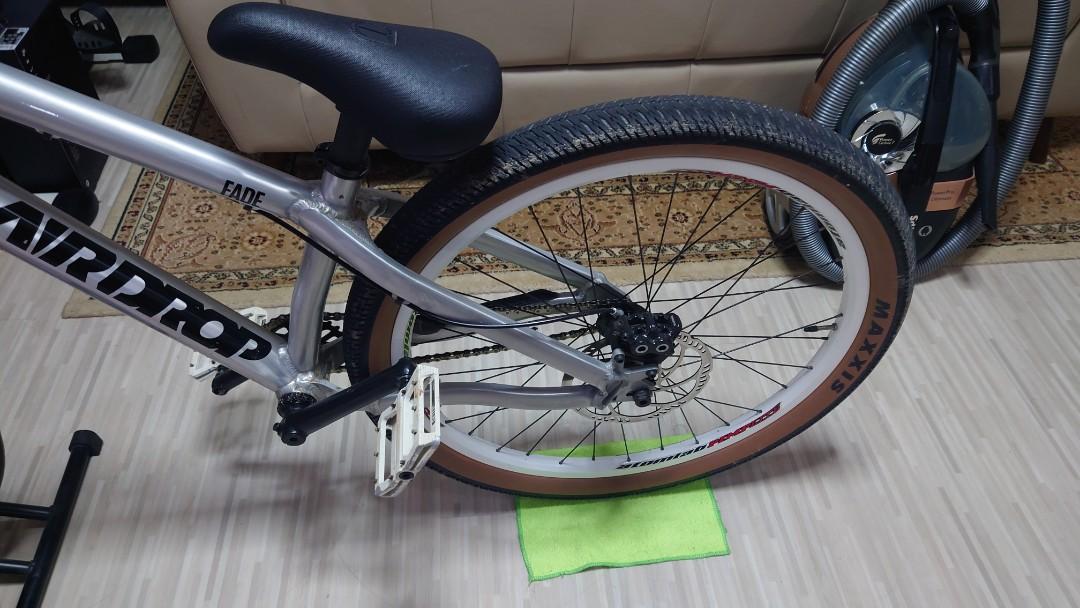 Airdrop online dj bike