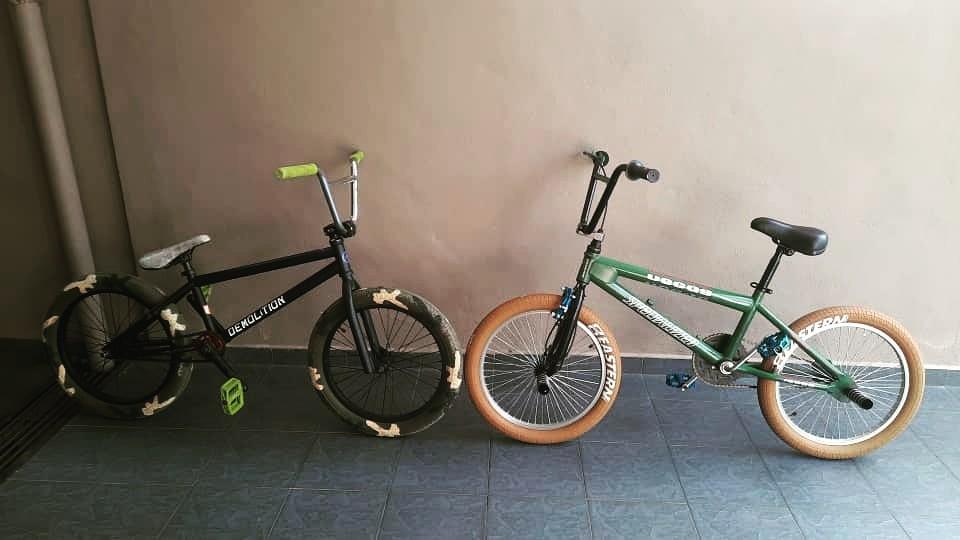 Bmx specialized vegas mongoose Combo sale Sports Equipment