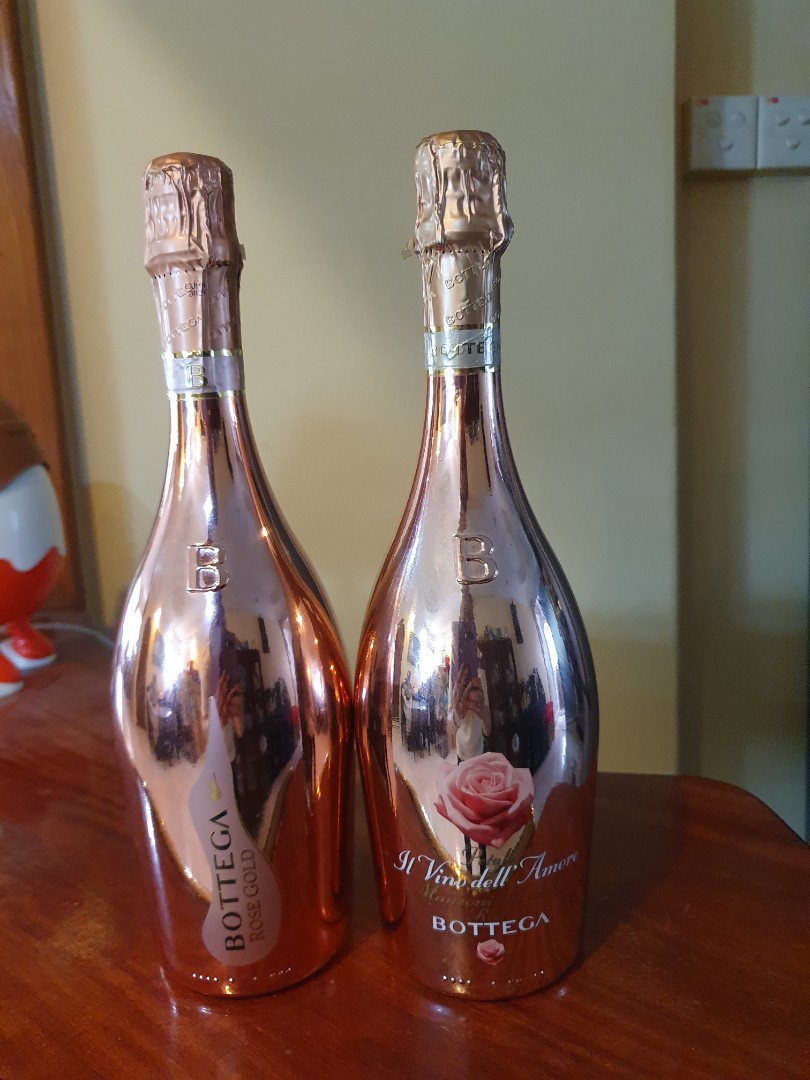 Bottega Sparkling wine, Food & Drinks, Alcoholic Beverages on Carousell