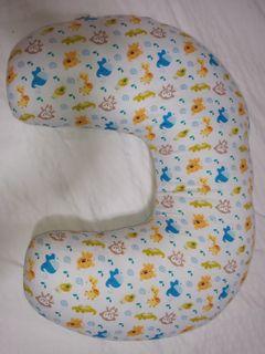 Breastfeeding pillow