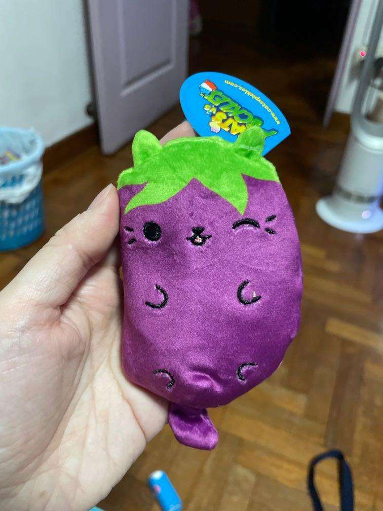 Cats vs Pickles (Eggplant), Hobbies & Toys, Toys & Games on Carousell