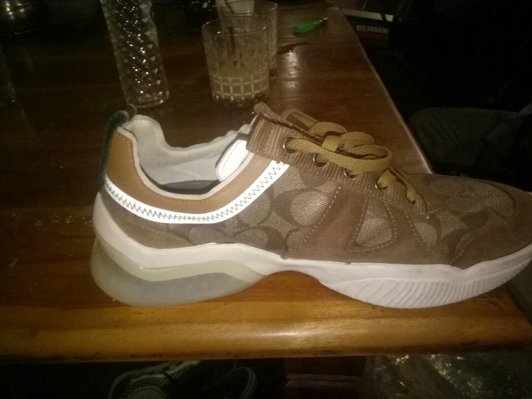 coach citysole runner