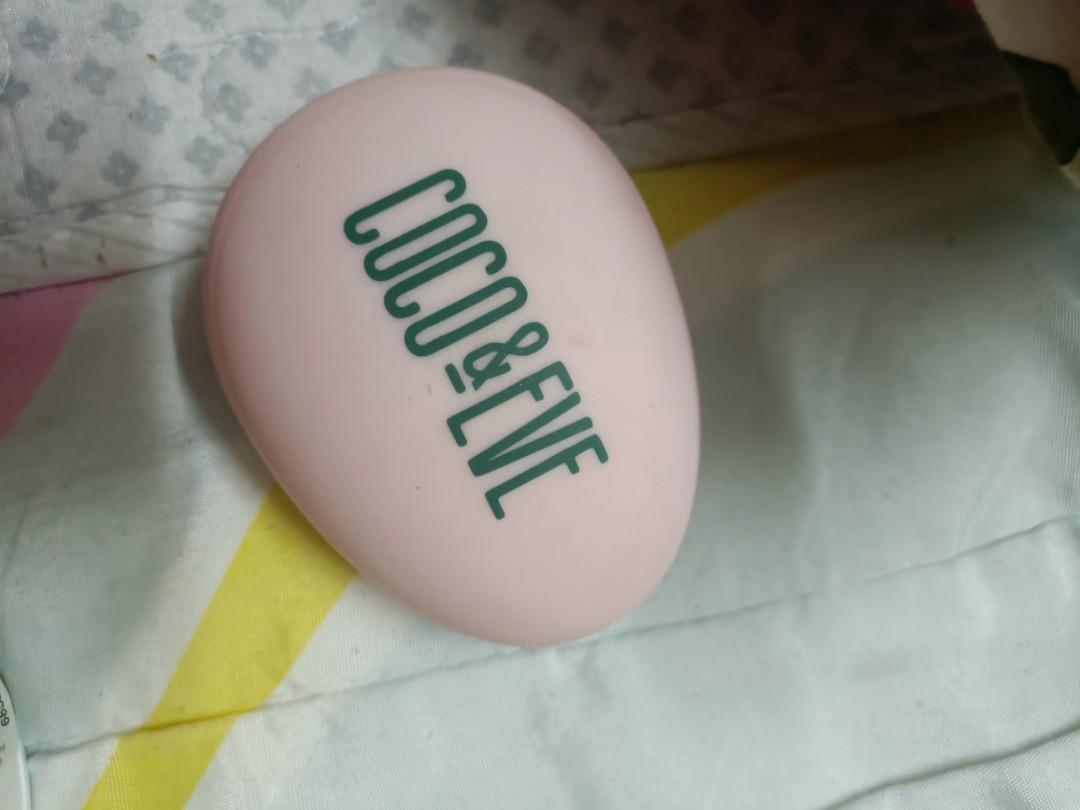 Coco eve hair detangler, Beauty & Personal Care, Hair on Carousell