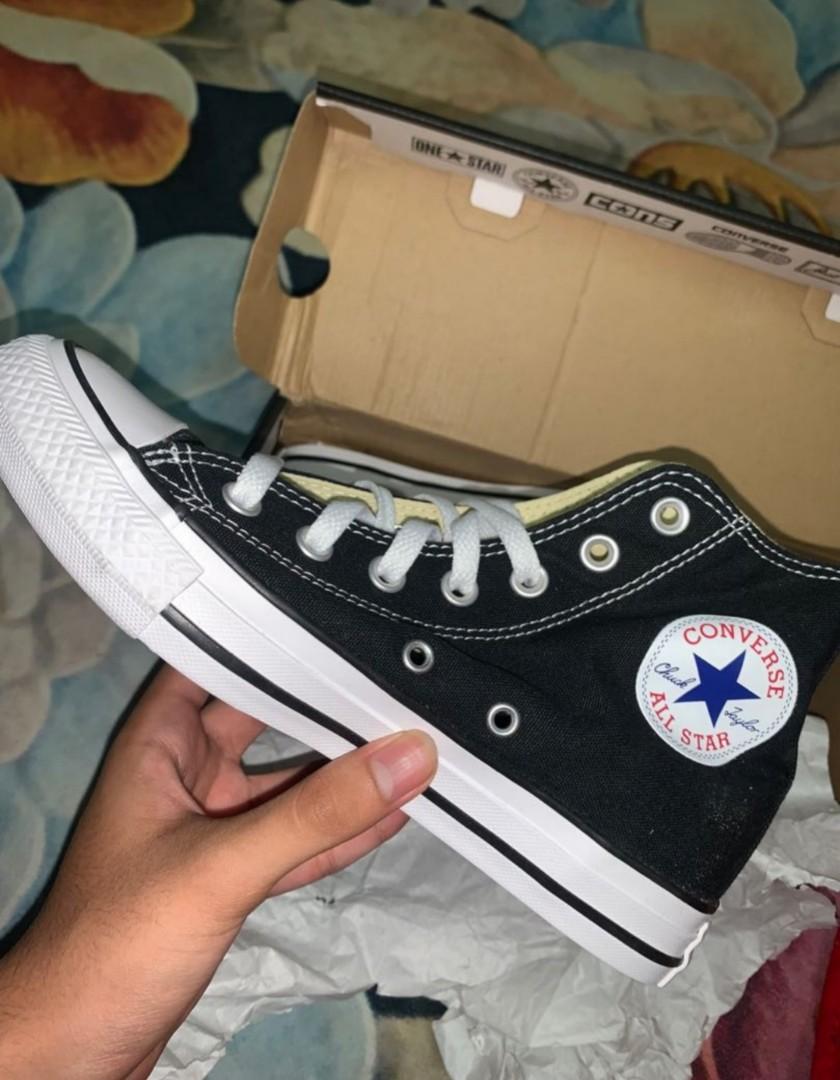 Converse Chuck Taylor All Star Core Hi 