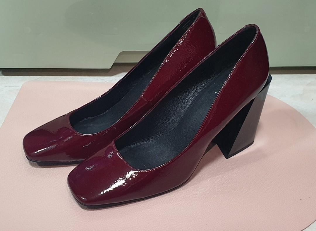 Maroon high best sale heels shoes