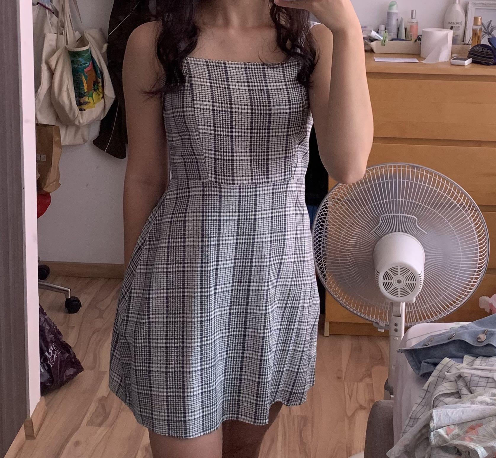 Gingham cheap plaid dress