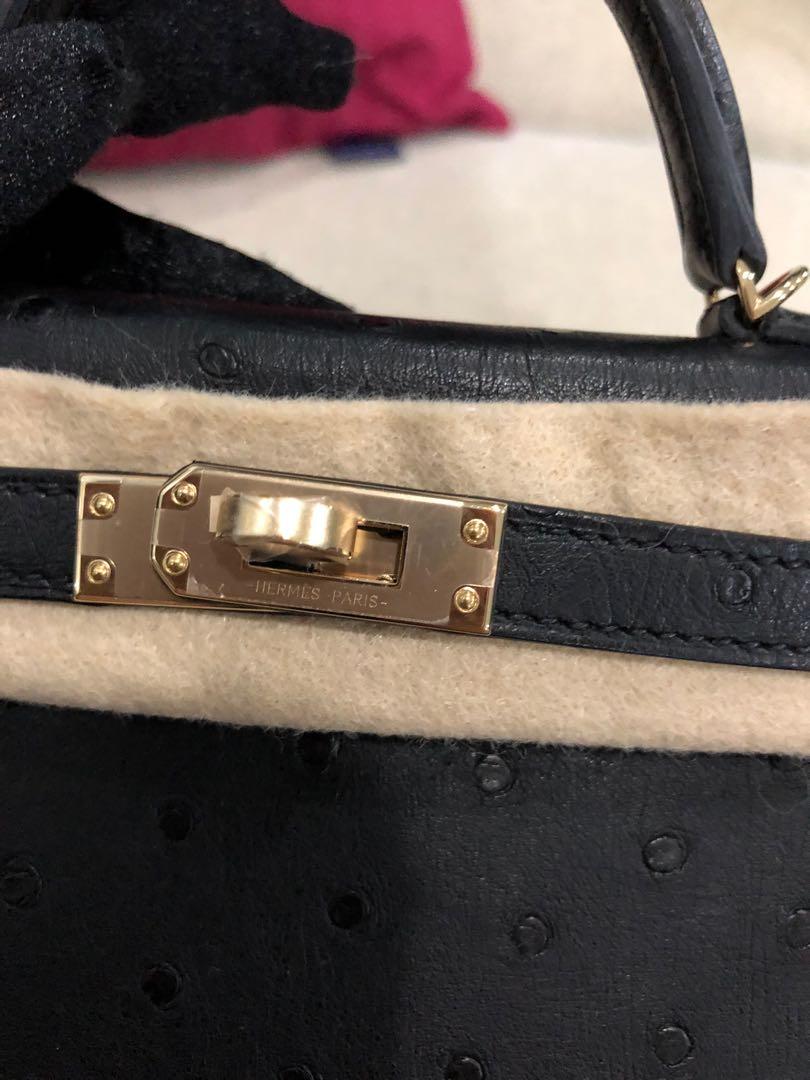 Hermes Kelly 20 black ostrich gold hardware stamp z