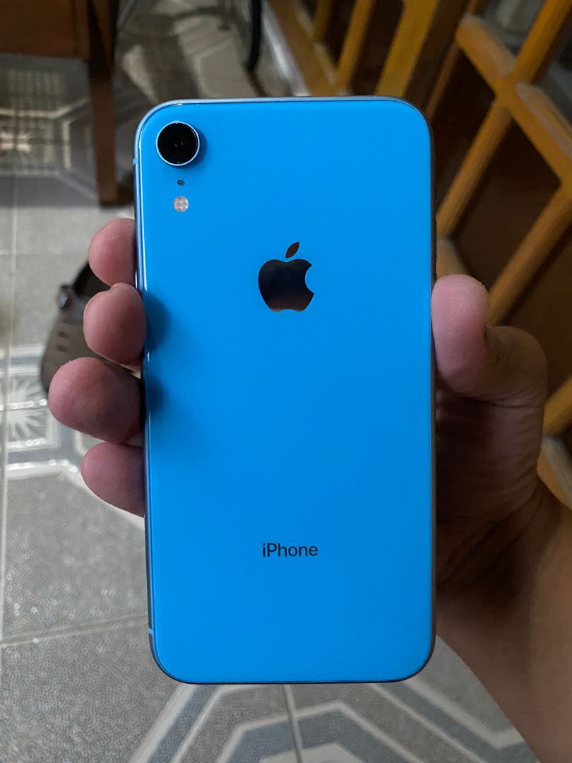 IPhone XR 64gb Factory Unlocked 87bh Mobile Phones Gadgets Mobile