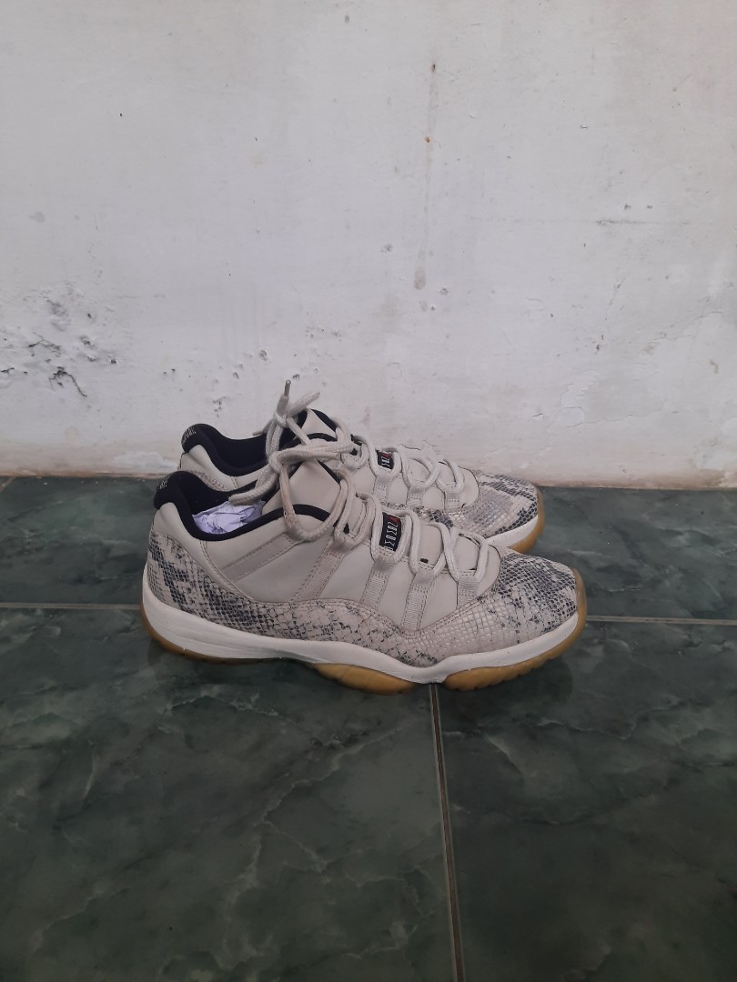 Jordan retro 11 low second, Fesyen Pria 
