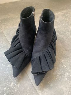 （分類：）位於 。 由 shoebagholic 提交（商品編號 1159647901，圖片 1）。簡介： 。