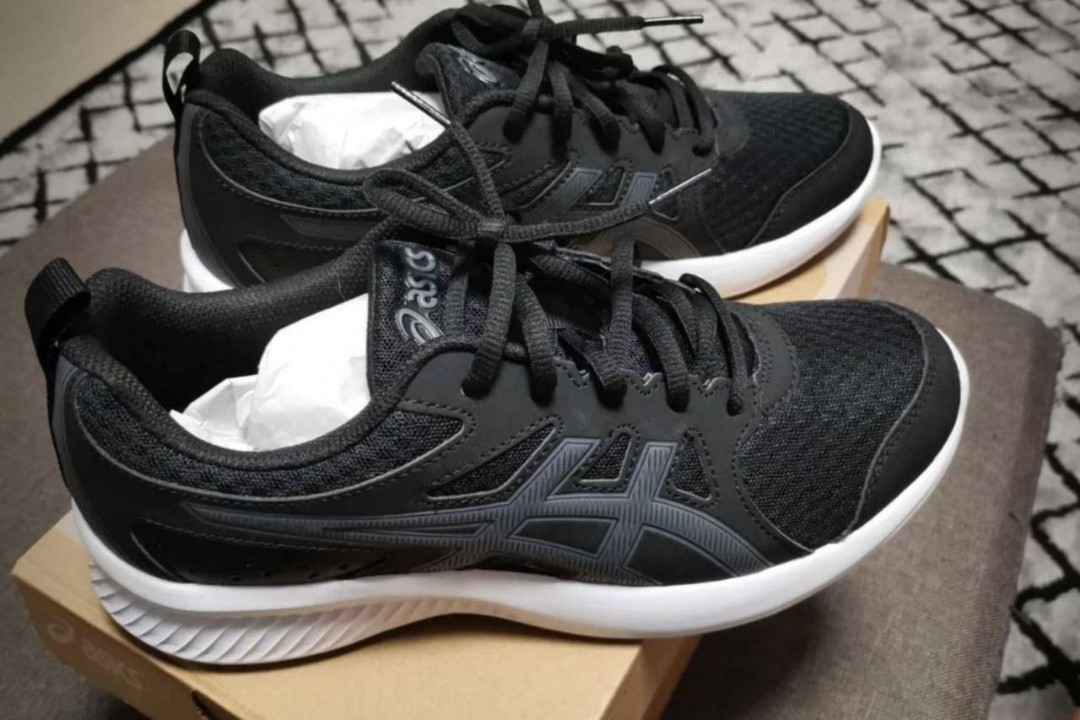 size kasut asics