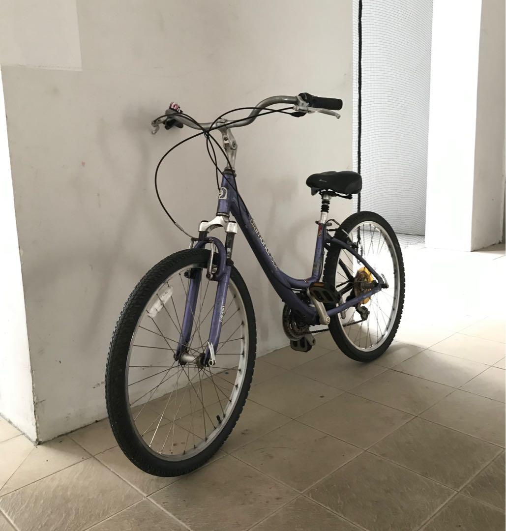 21 speed City MTB Ladies Bike Branded Diamondback clearance sale