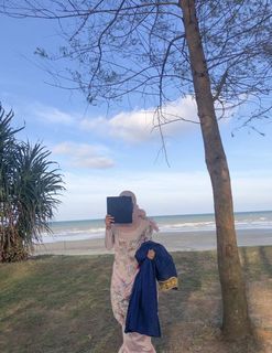 (Category: ) located in . Submitted by queenofaina (Listing ID 1159578449, Image 1). Description: .