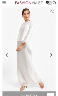 (Category: ) located in . Submitted by fifigoods (Listing ID 1159572472, Image 1). Description: .