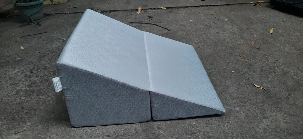 Mandaue foam wedge pillow cheap