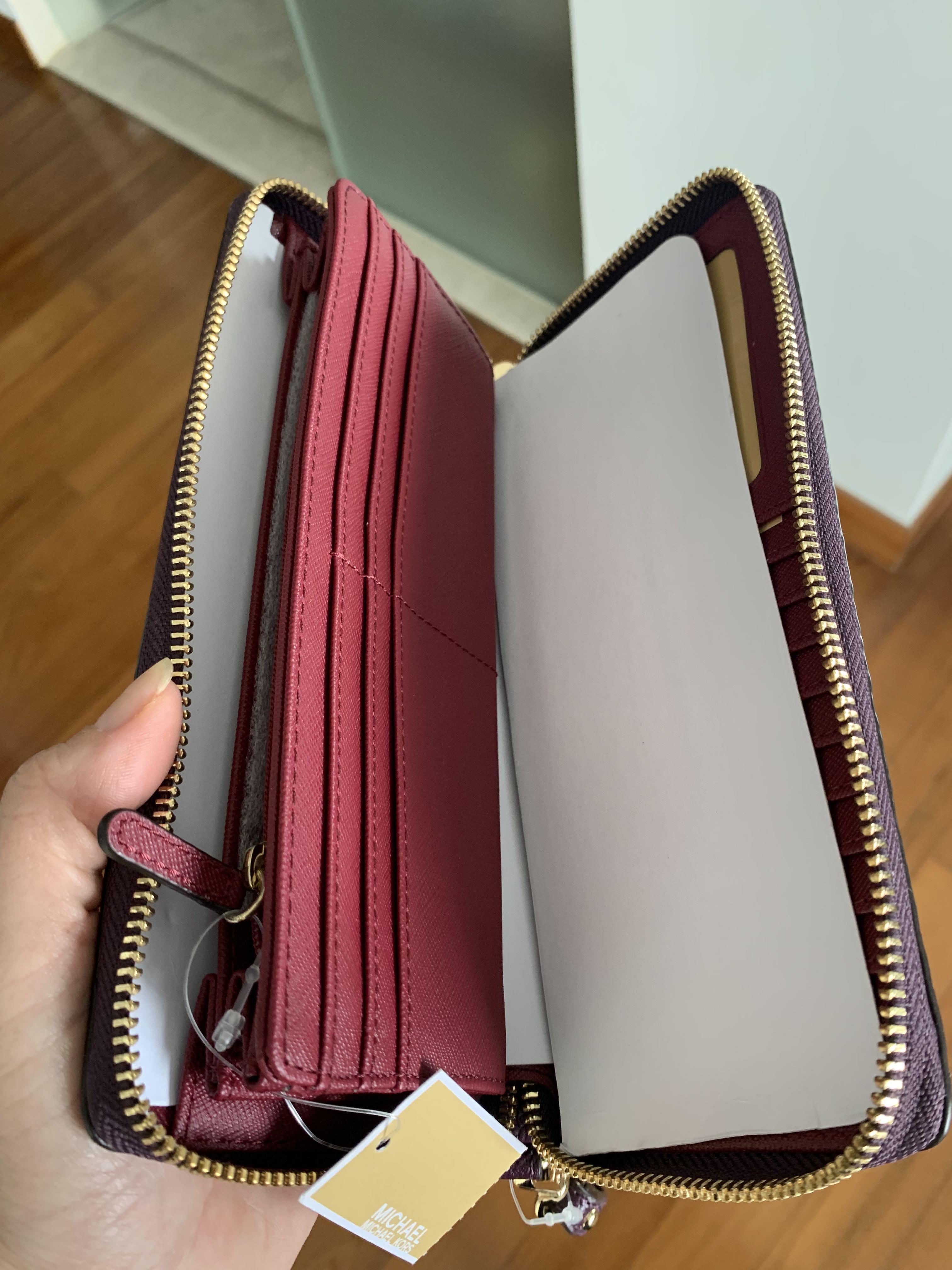 Michael kors crossgrain leather continental wristlet outlet