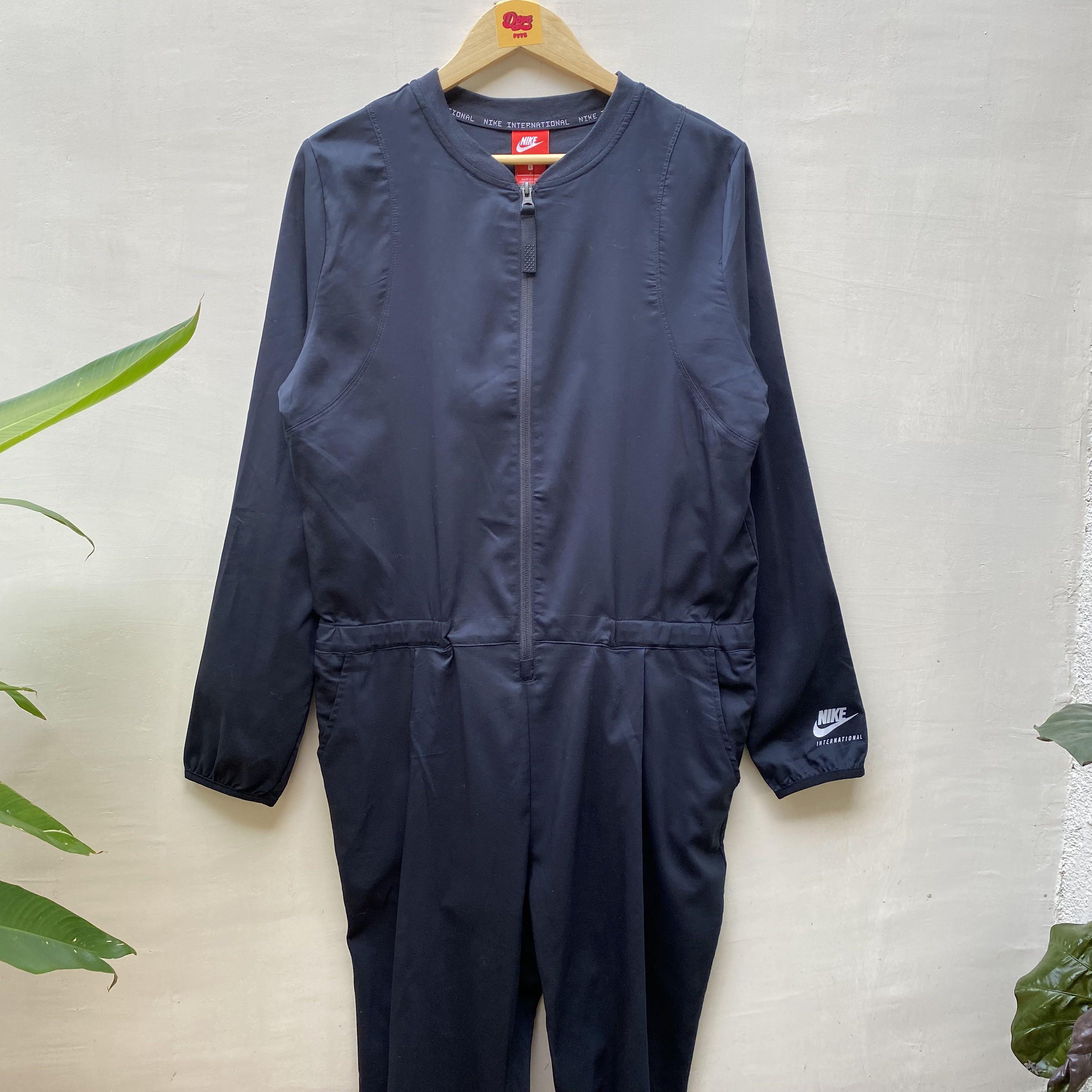 Nike International Jump Suit