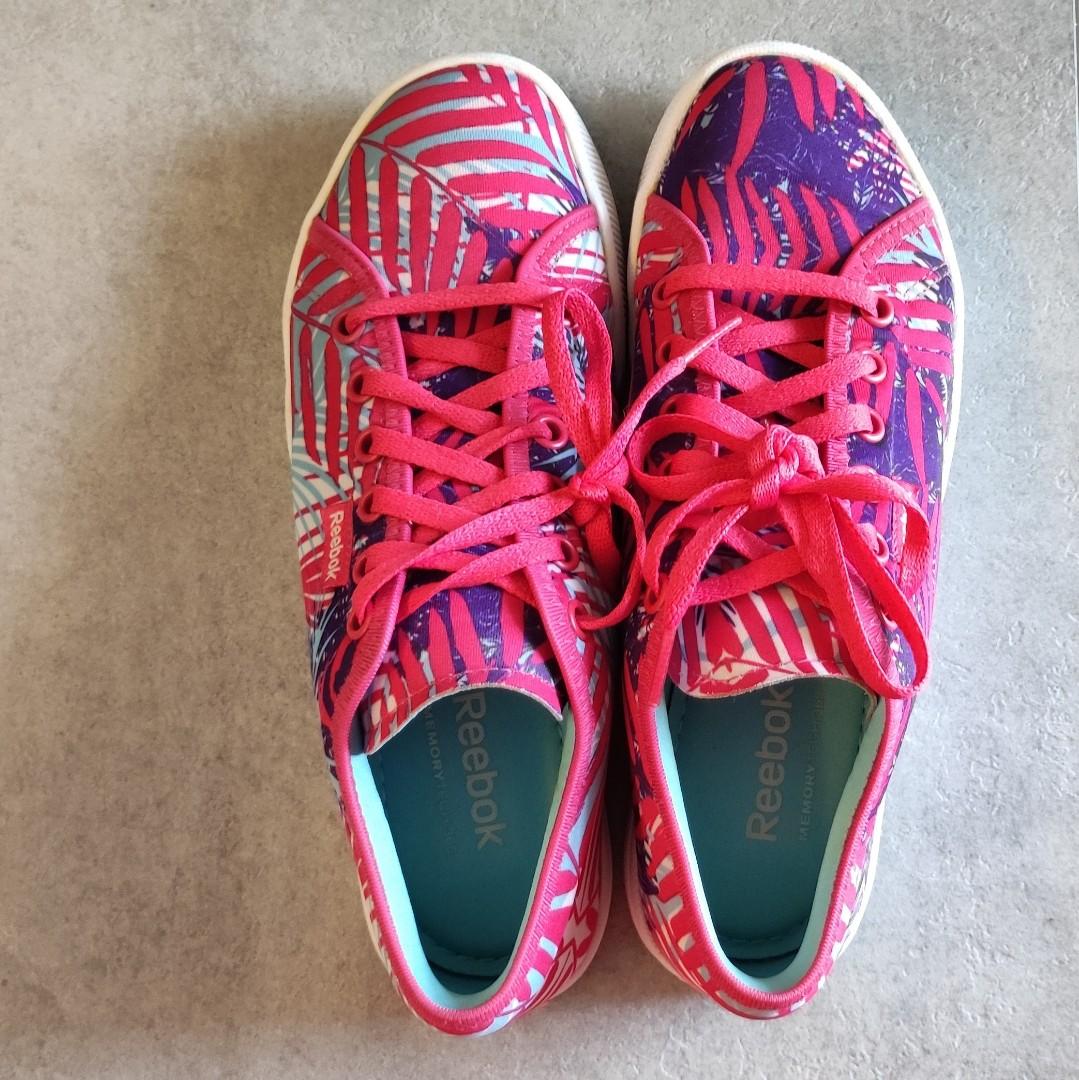 Reebok women's sneakers pink discount