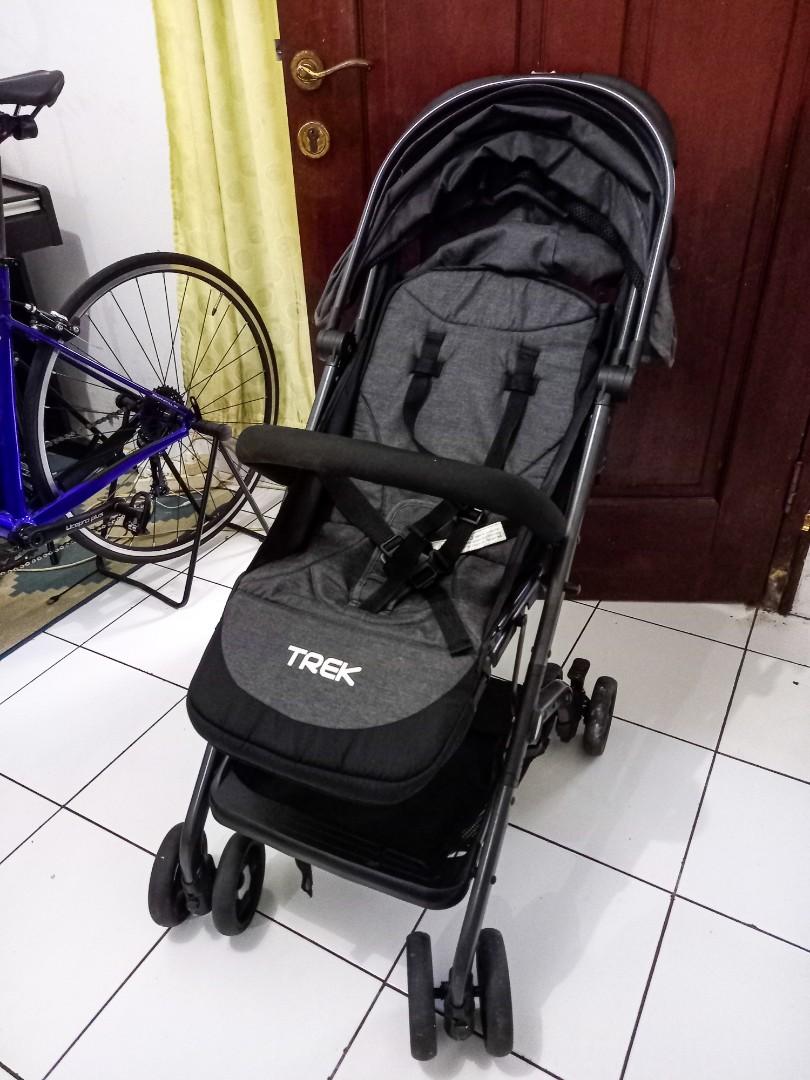 Stroller pliko trek hot sale