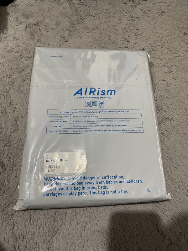 BNEW Uniqlo AIRism Bedsheet (Double) Dark Brown, Furniture & Home Living, Home Decor, Cushions