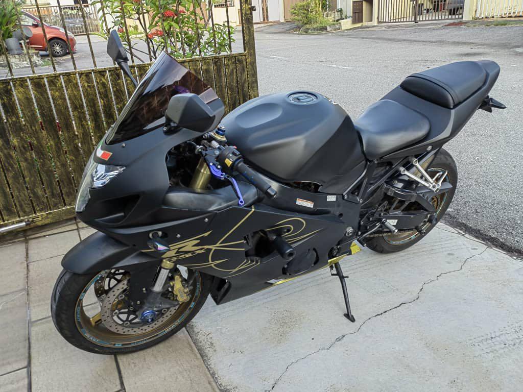 Suzuki gsxr k5 shop 750