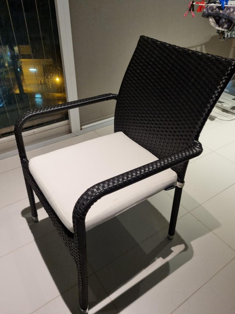 Used outdoor dining new arrivals table