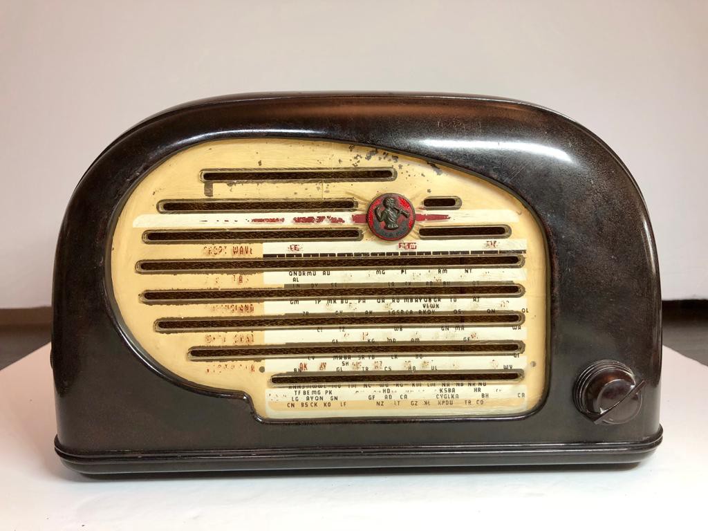 Vintage Radio 1940s Australia Made, Hobbies & Toys, Memorabilia