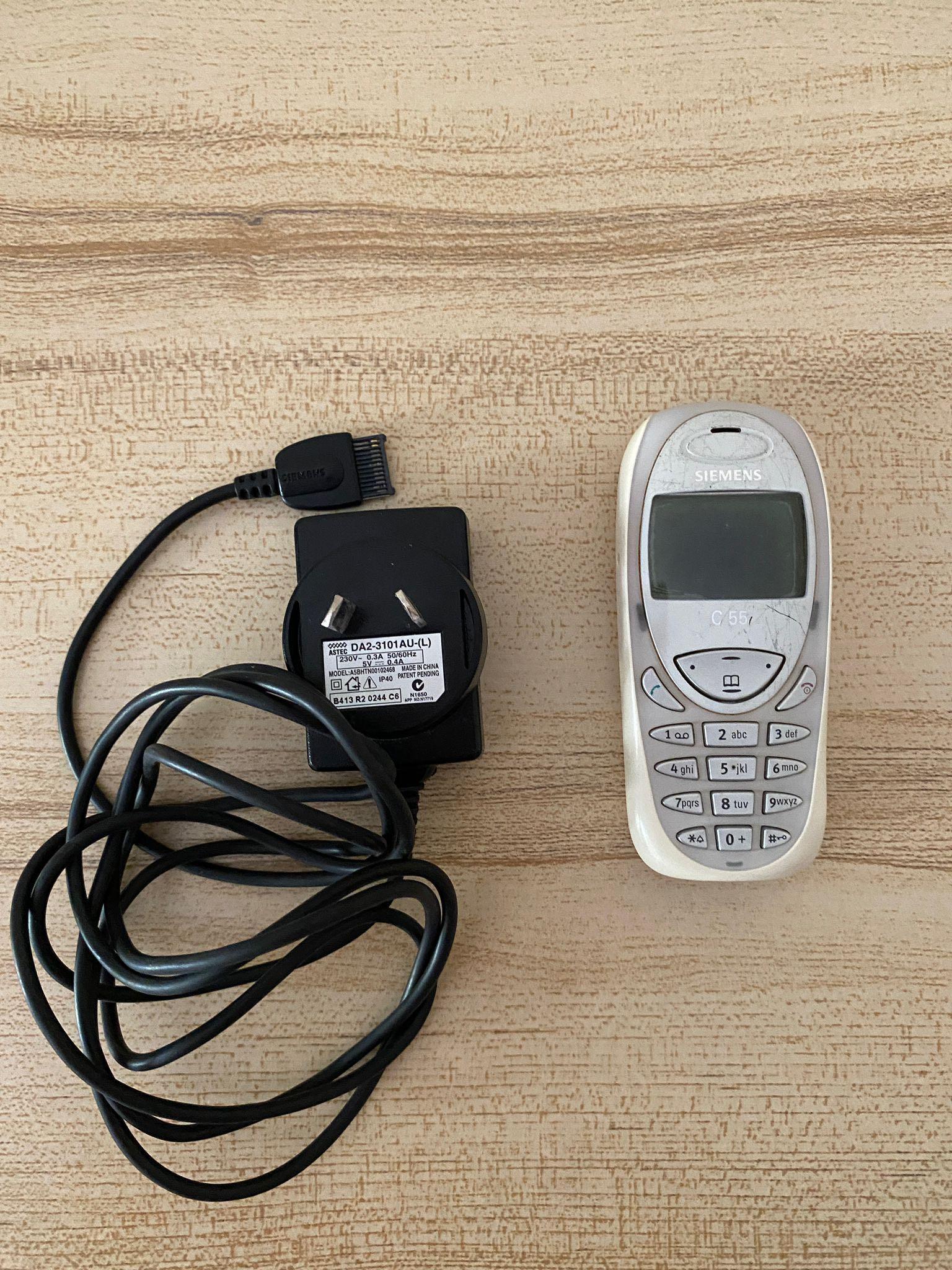 Vintage Siemens handphone, Audio, Other Audio Equipment on Carousell