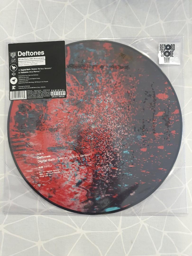 Vinyl Record: Deftones - Digital Bath (Telefon Tel Aviv Version) /  Feiticeira (Arca Remix) RSD 2021 Drop 1 [Genre: Electronic / Alternative  Metal / Experimental Rock], Hobbies & Toys, Music & Media, Vinyls on  Carousell