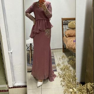 (Category: ) located in . Submitted by sarahoooo (Listing ID 1159706301, Image 1). Description: .