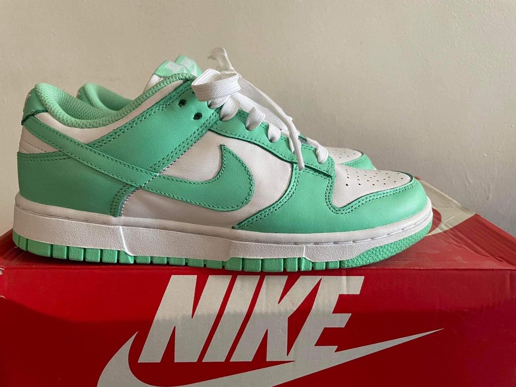 dunk green glow