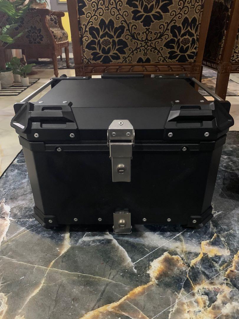 55l top box for sale !!, Motorcycles, Motorcycle Accessories on Carousell