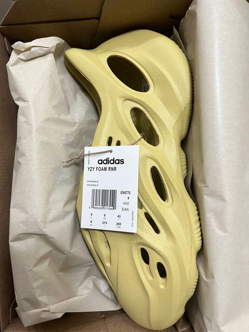 Adidas Foam runner, Men's Fashion, Footwear, Sneakers on Carousell
