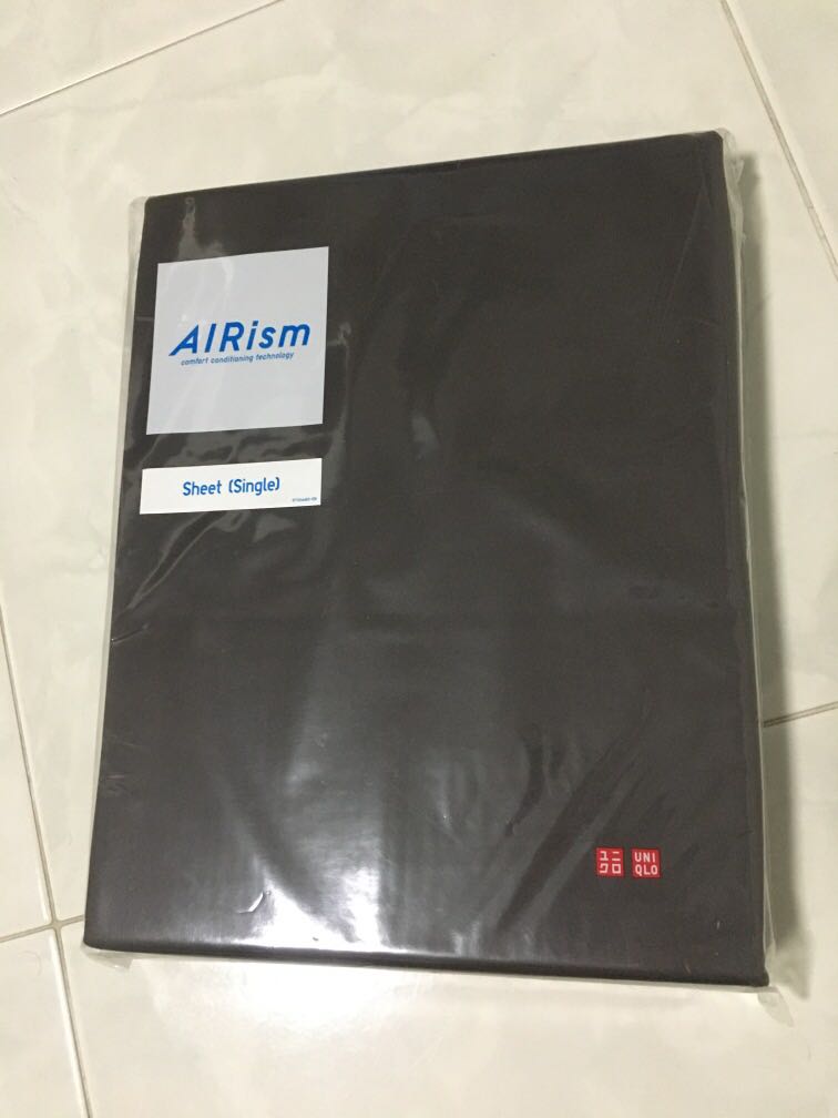 Uniqlo Airism Bedding sheet (Single), Furniture & Home Living, Bedding