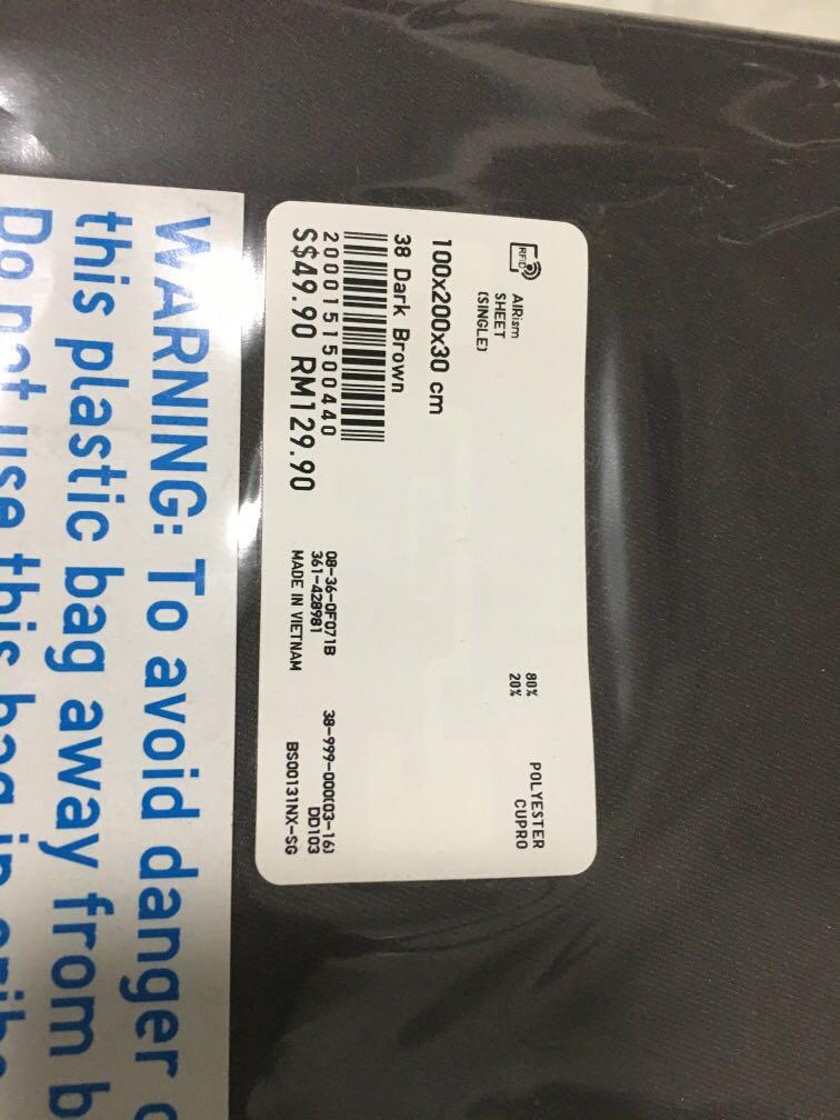 Uniqlo Airism Bedding sheet (Single), Furniture & Home Living, Bedding