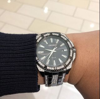 (Category: ) located in . Submitted by joshuayang87 (Listing ID 1163890492, Image 1). Description: .