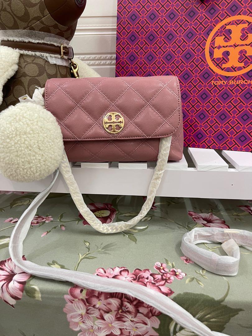 Authentic Tory Burch Willa clutch 87860 pink magnolia, Luxury, Bags &  Wallets on Carousell