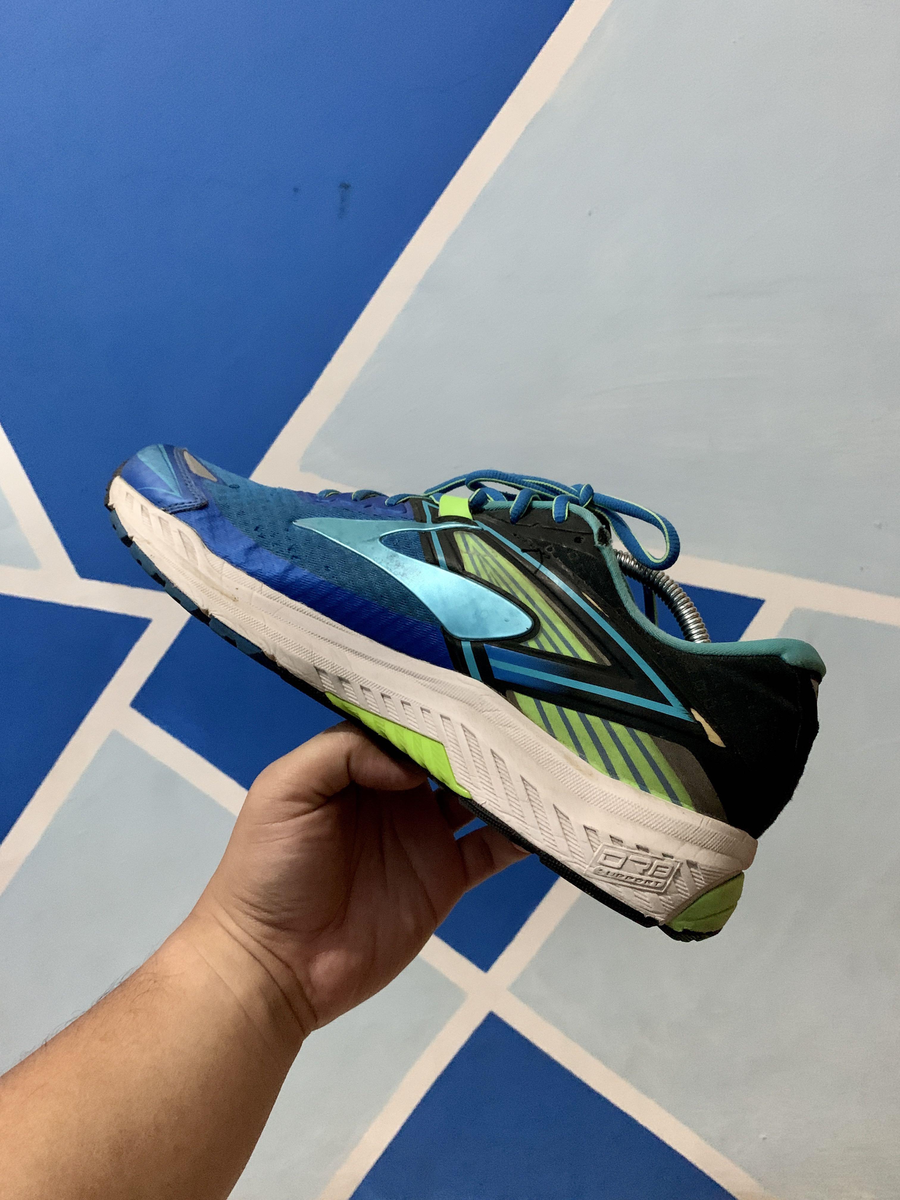 Brooks ravenna deals size 8