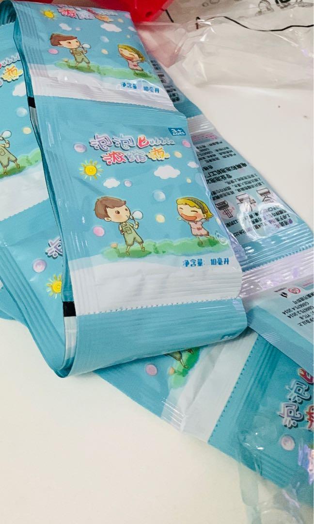 Bubbles Solution Packet (Category: Kids Toys) located in Singapore. Submitted by javeril (Listing ID 1164048791, Image 2). Description: Bubbles Solution for your bubble guns. Large amount of iridescent bubbles! 1 packet 10ml for $0.60 Buy 10 for only $5.