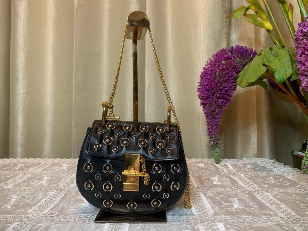 Chloe bag gold hotsell ring