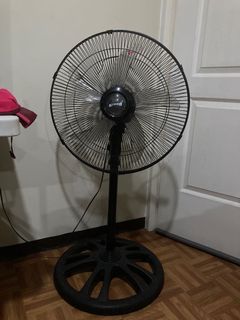 (Category: ) located in . Submitted by rocket.arfarf (Listing ID 1163957971, Image 1). Description: .
