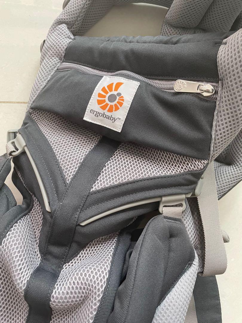 Ergobaby omni 360 cool air mesh (used 3 times!), Babies & Kids, Going