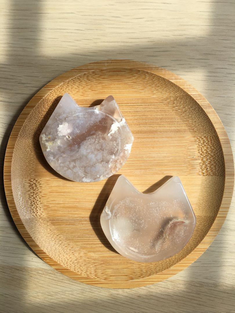 Flower agate cat plate, Furniture & Home Living, Home Decor, Vases &  Decorative Bowls on Carousell