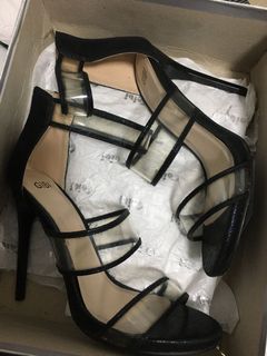 (Category: ) located in . Submitted by dynastyyy (Listing ID 1163977062, Image 1). Description: .