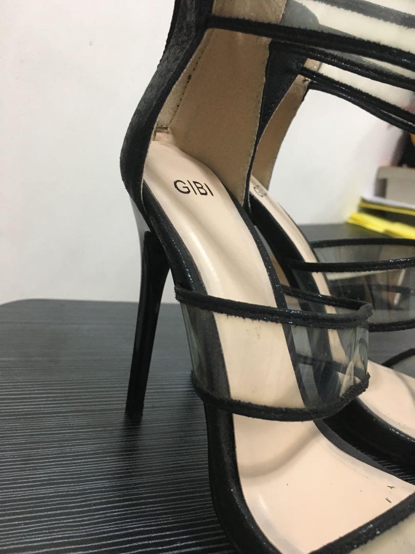 Gibi heels top