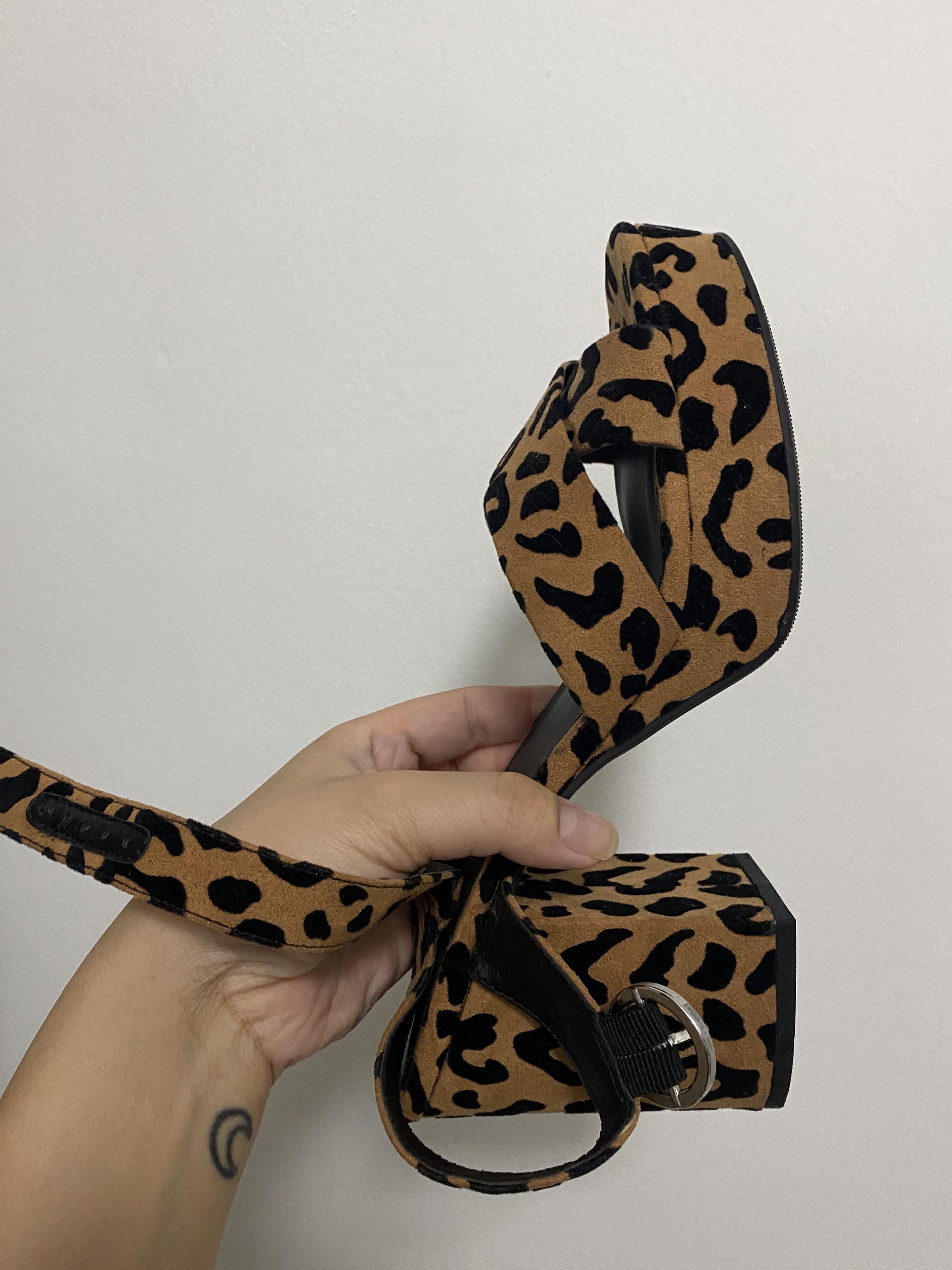 Platform leopard sales print heels