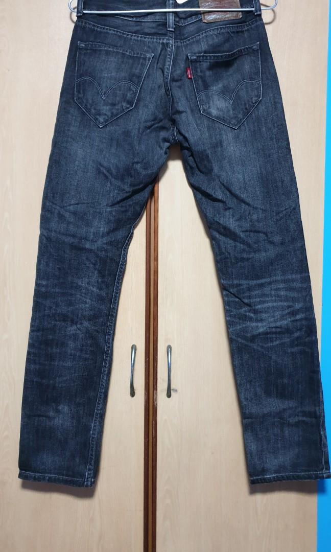 Levis 605 online